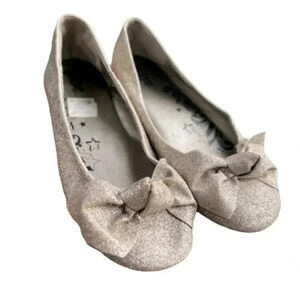 Brash shoes size 4.5 usa